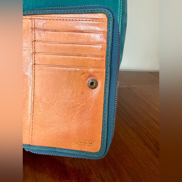 Vintage Coach Nubuc Chelsea Large Hobo in Teal and Compact Wallet - Picture 9 of 14